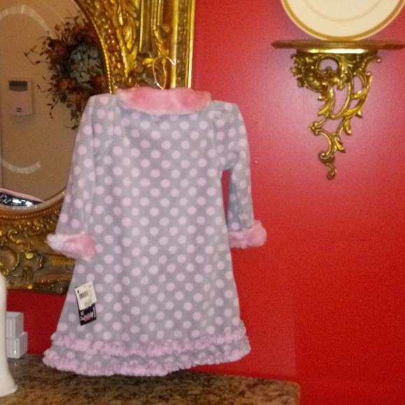 0120 Girls Holiday Editions 3 Way Outfit - Picture 6 of 7